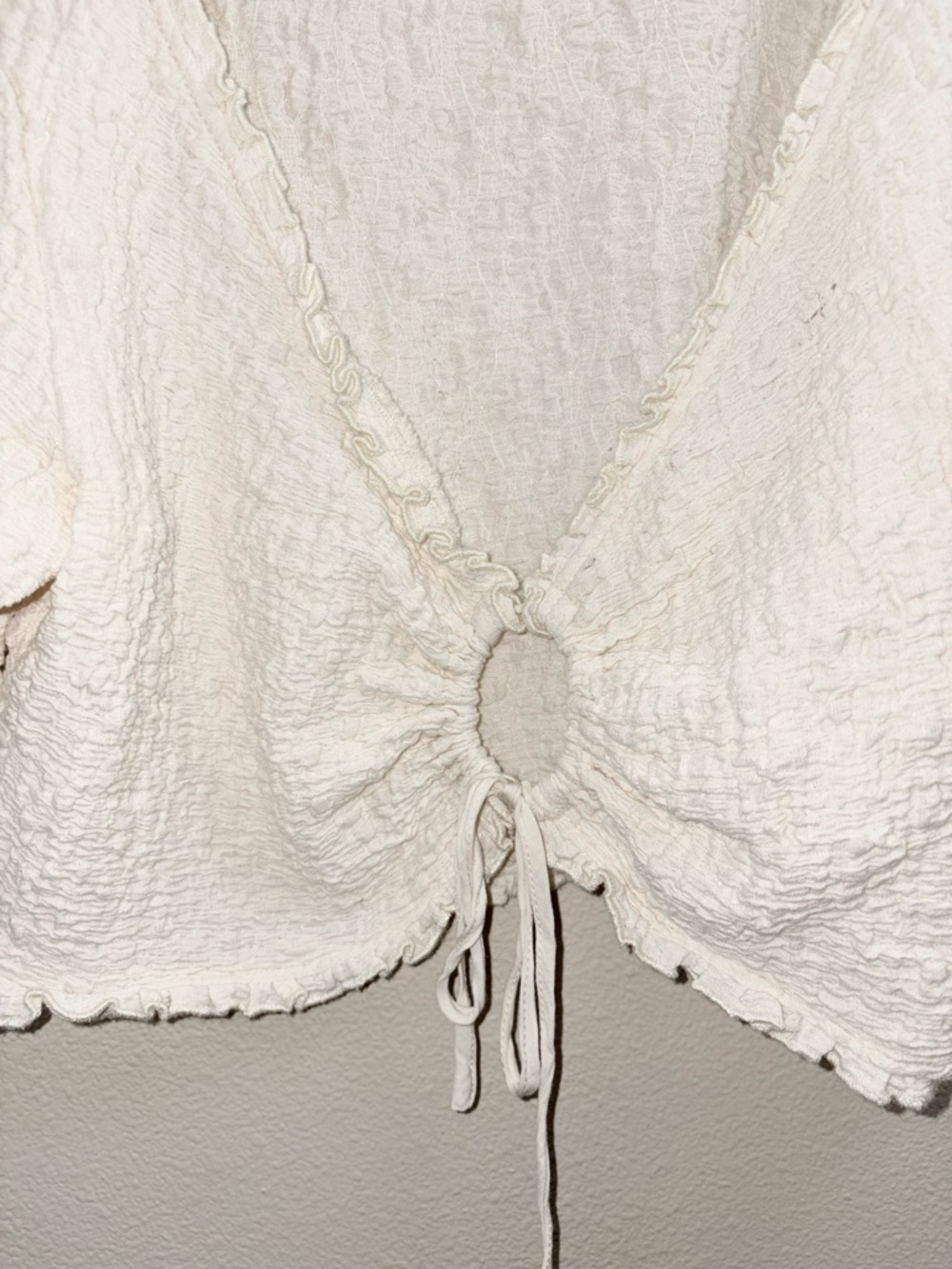 Urban Outfitters Cream Textured Puff-Sleeve Tie-Front Blouse - Picture 3 of 6